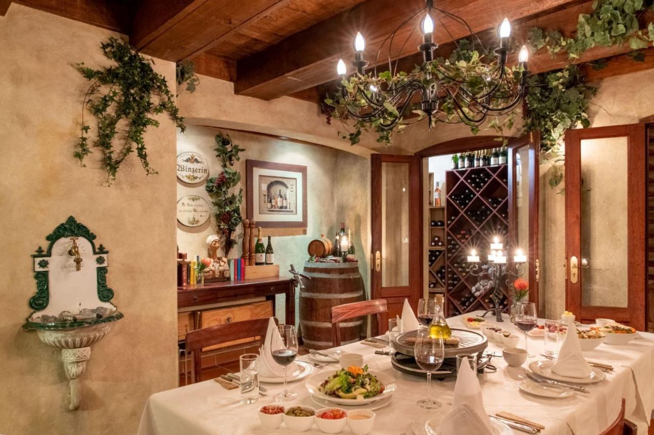 Oliver'S White River Exterior photo